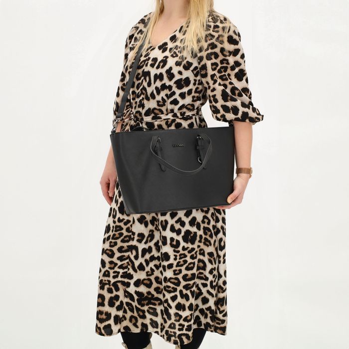 Charm London Birmingham Shopper