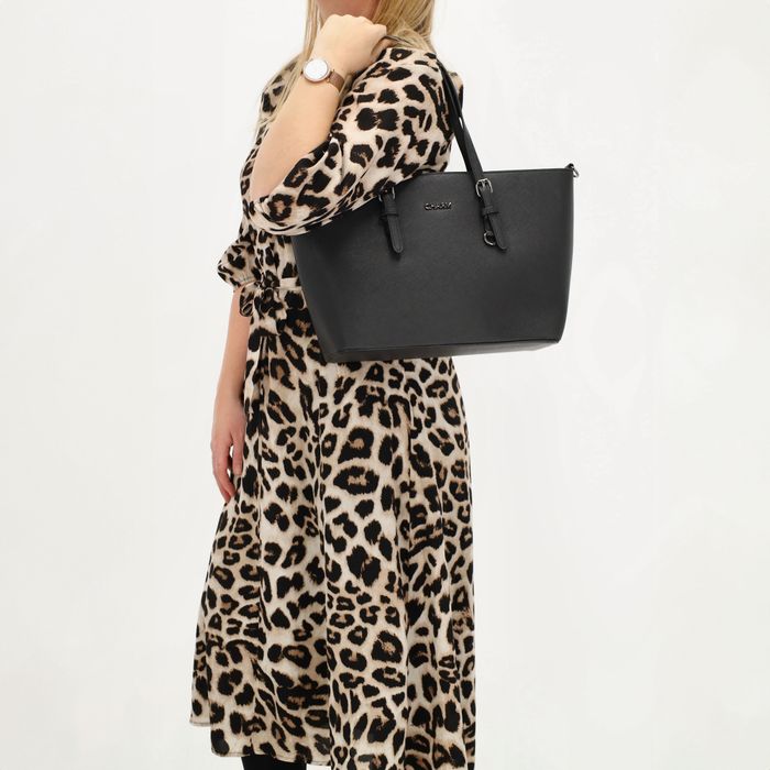 Charm London Birmingham Shopper