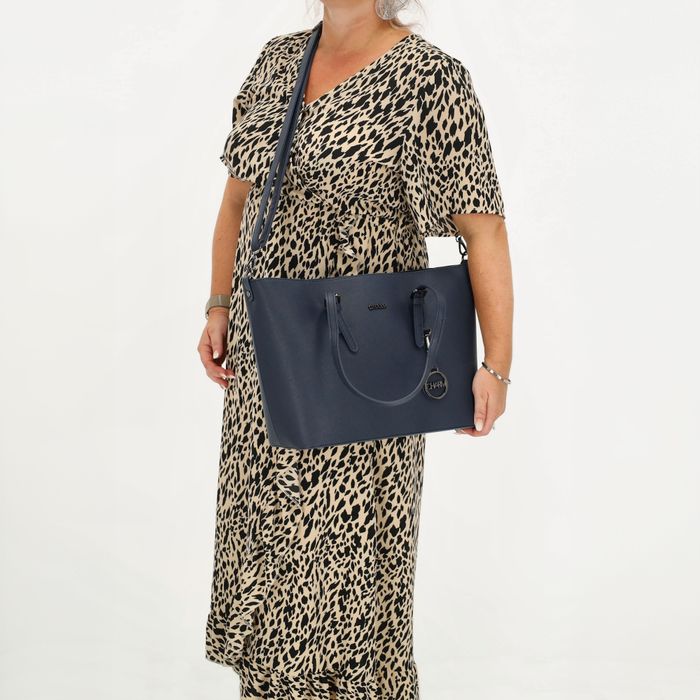 Charm London Birmingham Shopper
