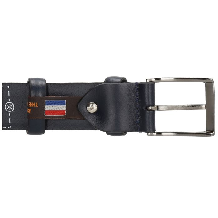 Hide & Stitches Frisco Riem