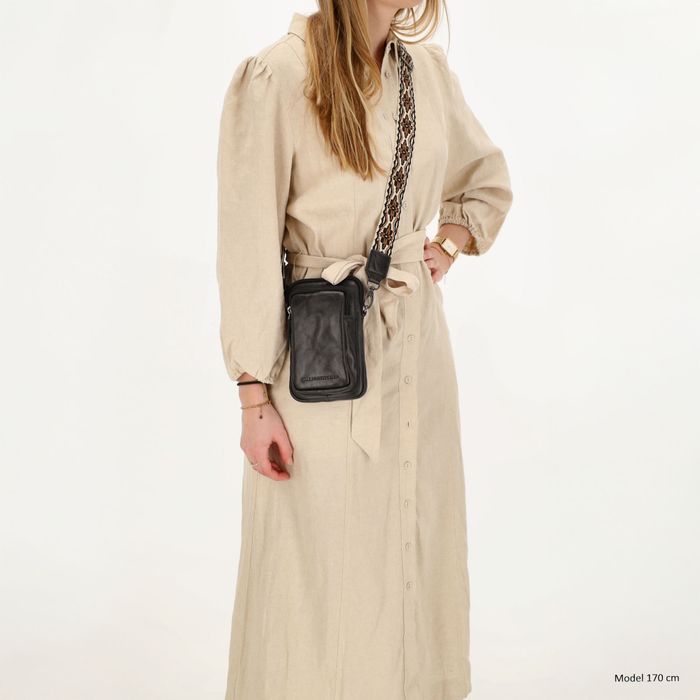 Hide & Stitches Next Navajo Telefoontasje