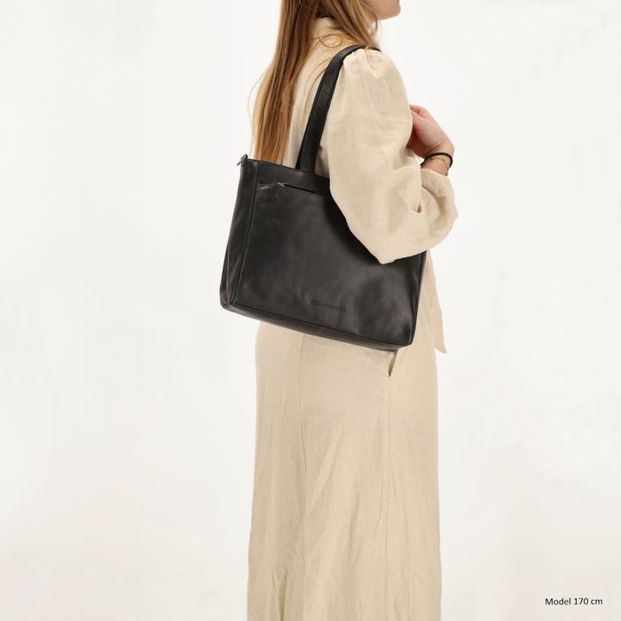 Hide & Stitches Next Navajo Handtas