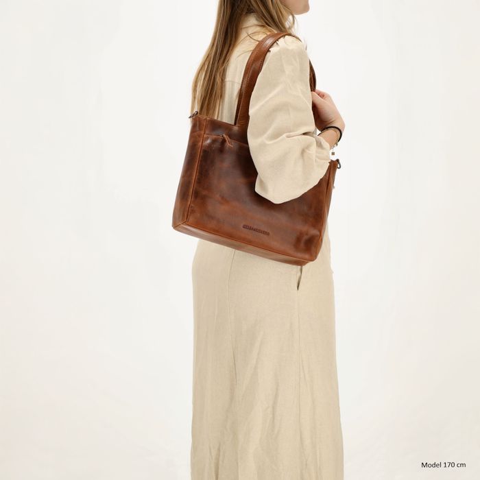 Hide & Stitches Next Navajo Handtas