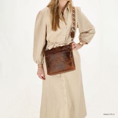 Hide & Stitches Next Navajo Shoulder bag
