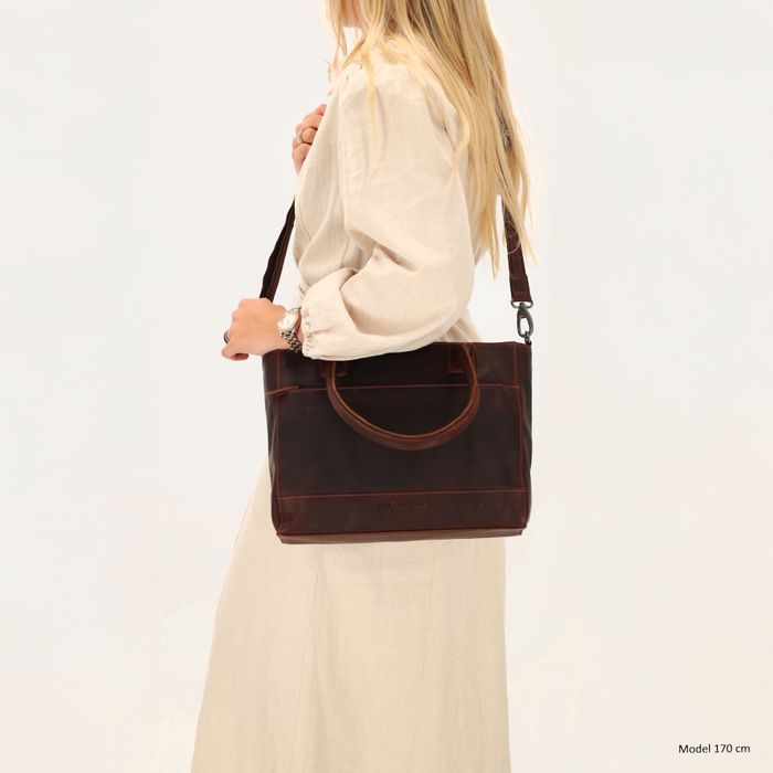 Hide & Stitches Japura Handtas