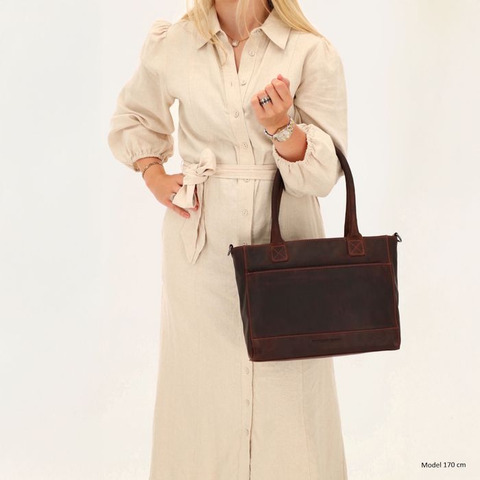 Hide & Stitches Japura Handtas
