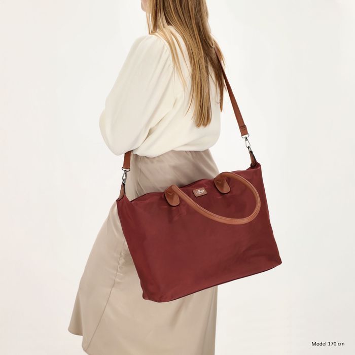Charm London Buckingham Schoudertas 15,6 inch (34.5x19.4 cm)