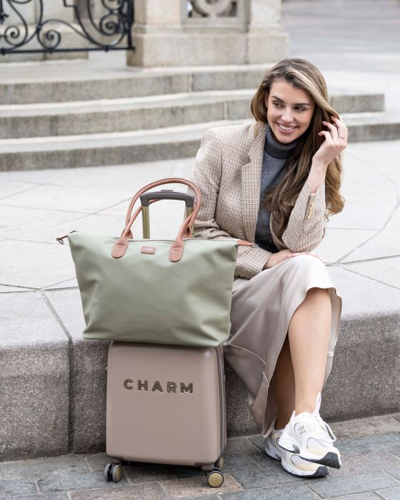 Charm London Capetown Suitcase