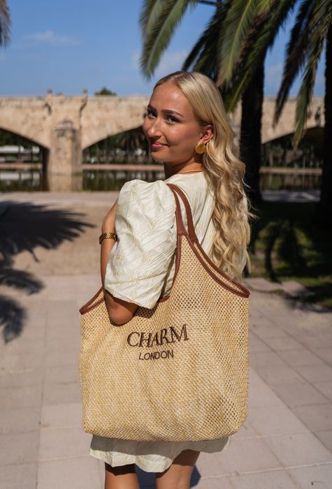 Charm London Shoreditch Shopper