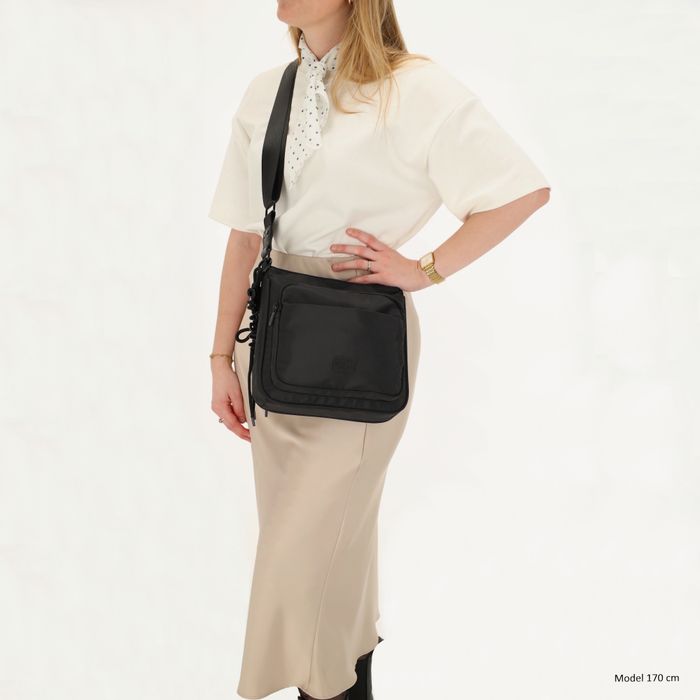 Charm London Seoul Crossbodytas