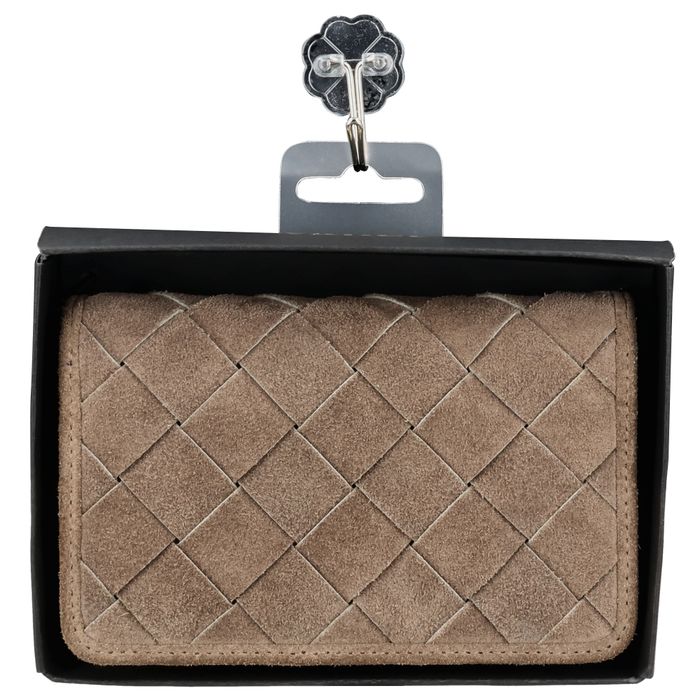 Hide & Stitches Acadia Wallet