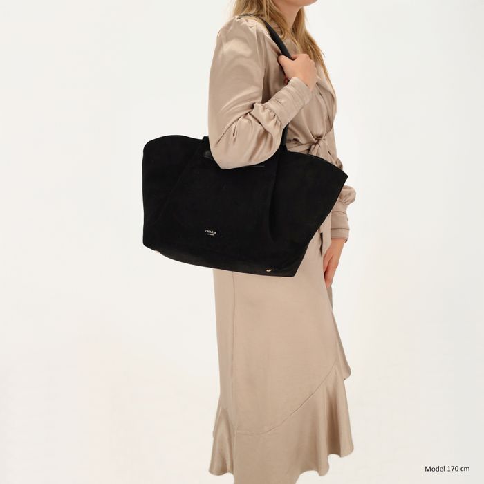 Charm London Dubai Shopper