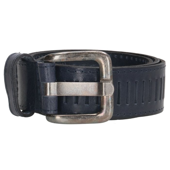 Hide & Stitches Lubbock Riem