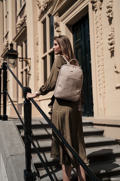 Charm London Midwood Backpack 13,3 inch (29,4x16,6 cm.)