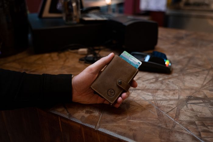 Hide & Stitches Japura Safety Wallet
