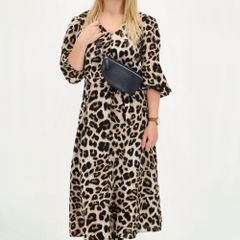 Charm London Anna Heuptas