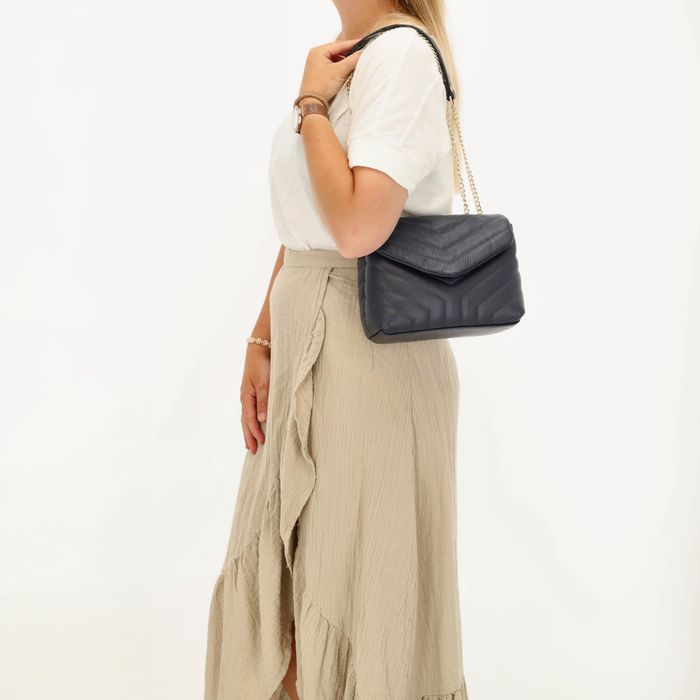 Charm London Anna Schoudertas