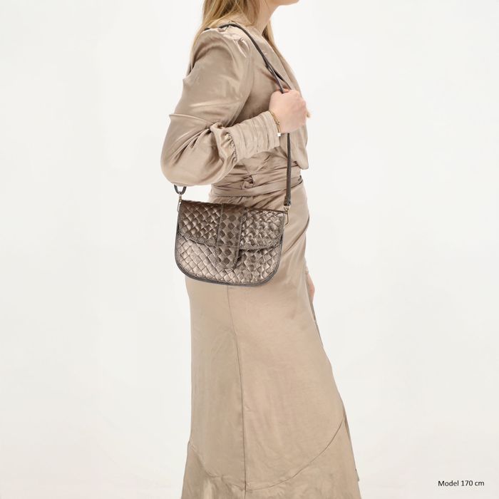 Charm London Anna Schoudertas