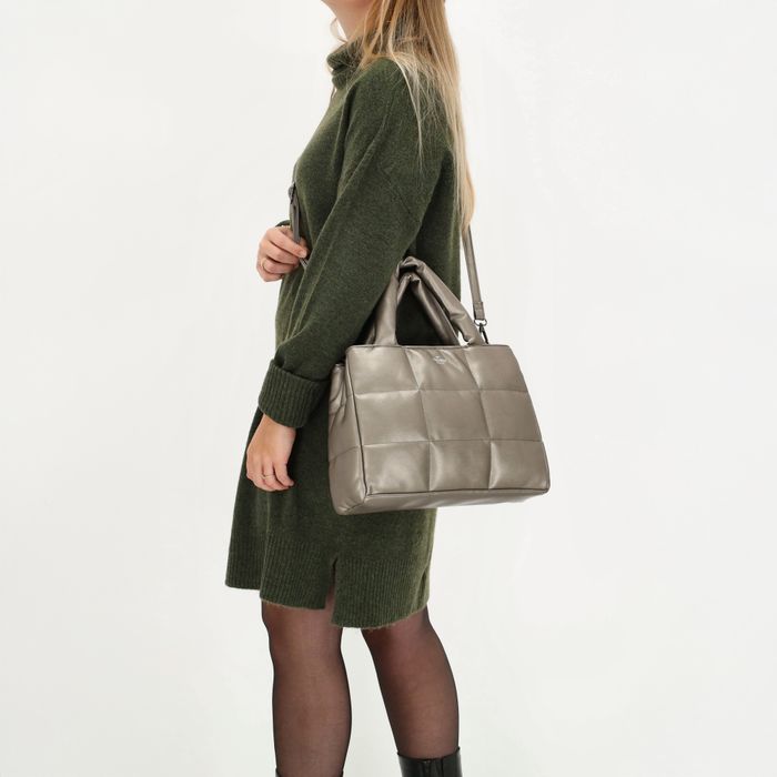 Charm London Manchester Shopper