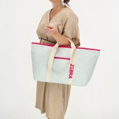 Zebra Trends Elise Strandtas