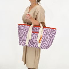 Zebra Trends Elise Strandtas