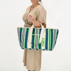 Zebra Trends Elise Strandtas