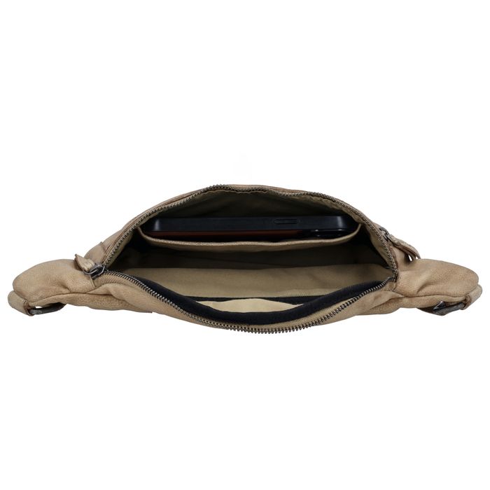 Hide & Stitches Paint Rock Heuptas