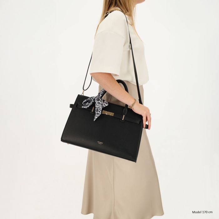 Charm London The Hamptons Shopper