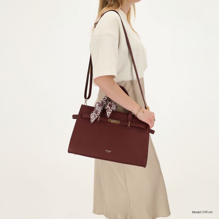Charm London The Hamptons Shopper
