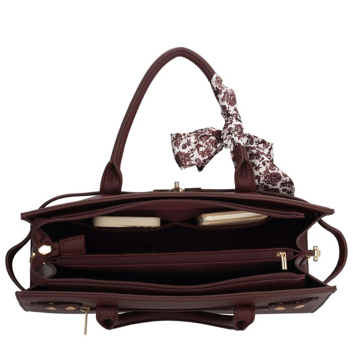 Charm London The Hamptons Shopper
