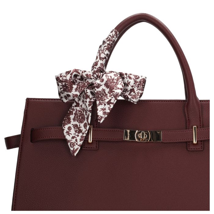 Charm London The Hamptons Shopper