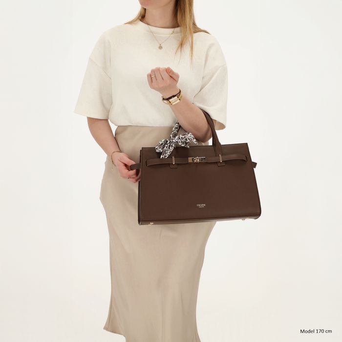 Charm London The Hamptons Shopper