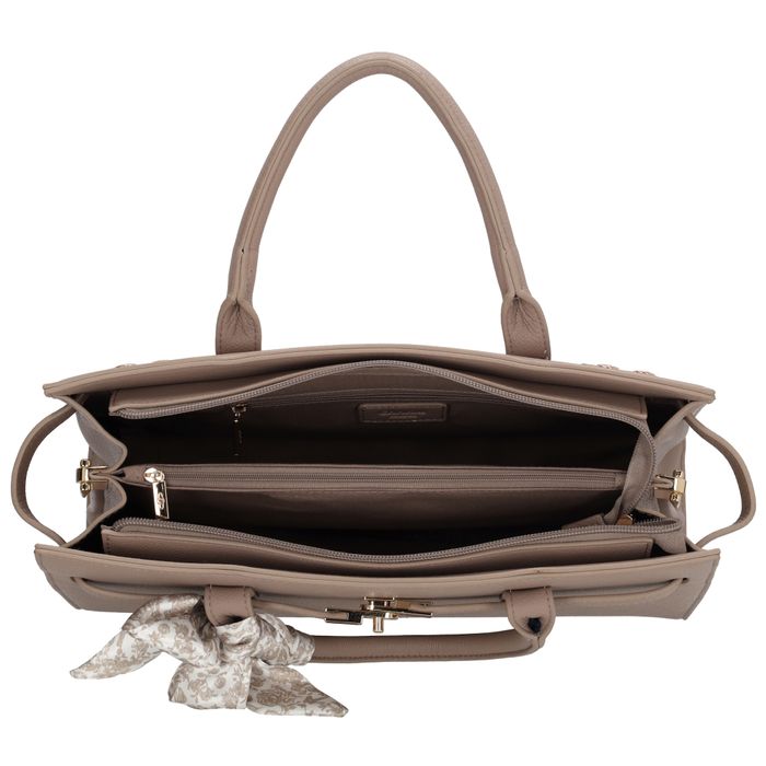 Charm London The Hamptons Shopper