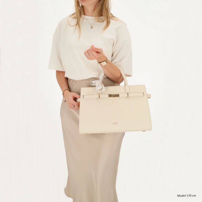 Charm London The Hamptons Shopper